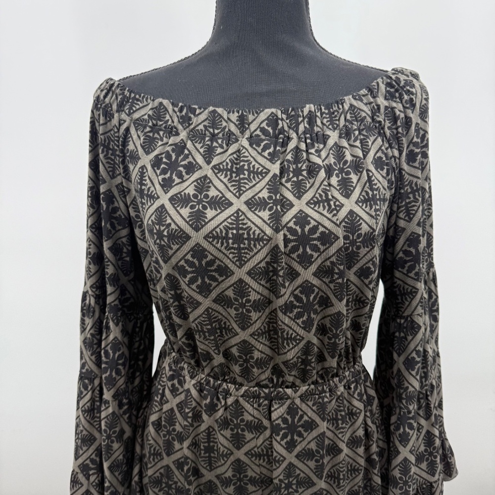 Hawaiis Finest Romper Women Medium NEW Black Gray Quilt Hawaiian Stretch - Picture 2 of 15